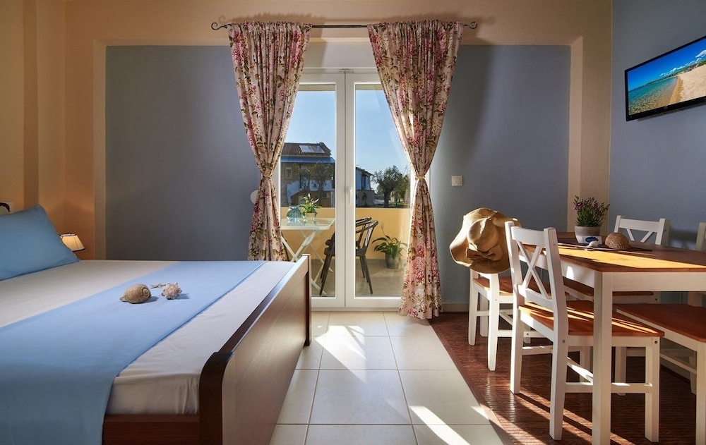 Caretta Village 15/43