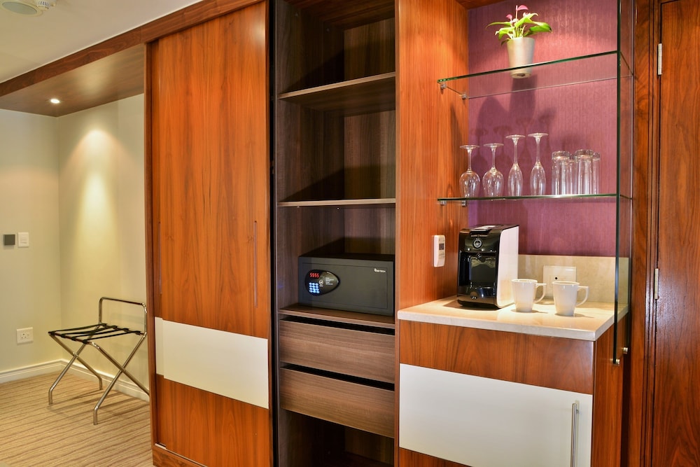 Blaauwberg Beach Hotel 45/100
