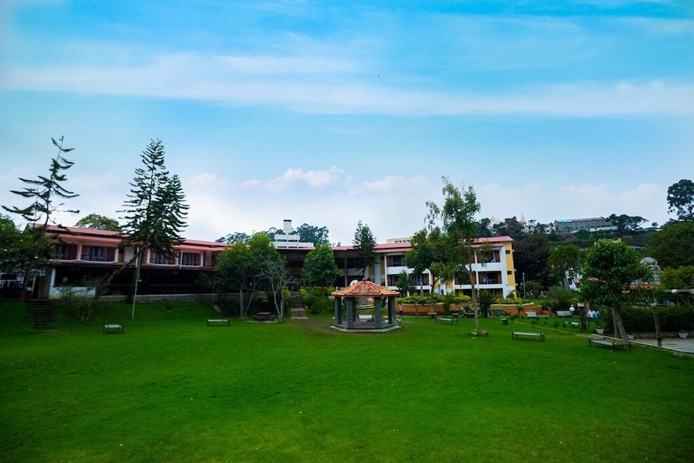 Hotel Kodai International 32/38