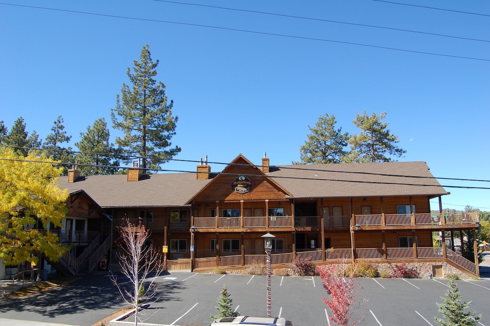 Robinhood Resort 4/69