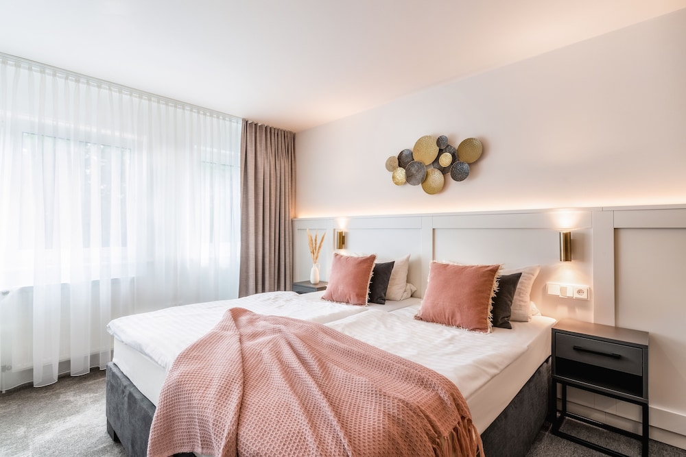Superior, King Bed