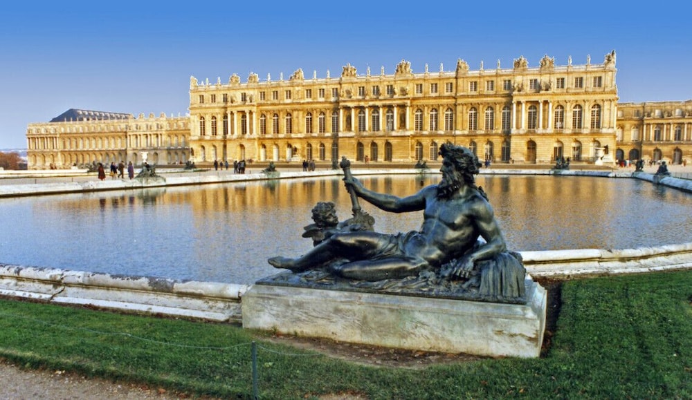 Le Logis Versaillais 22/26