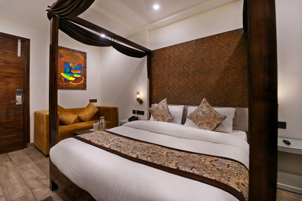 Hotel Blue Pearl Paharganj 22/50