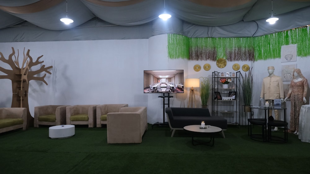 Harris Hotel and Convention Cibinong City Mall Bogor 38/61