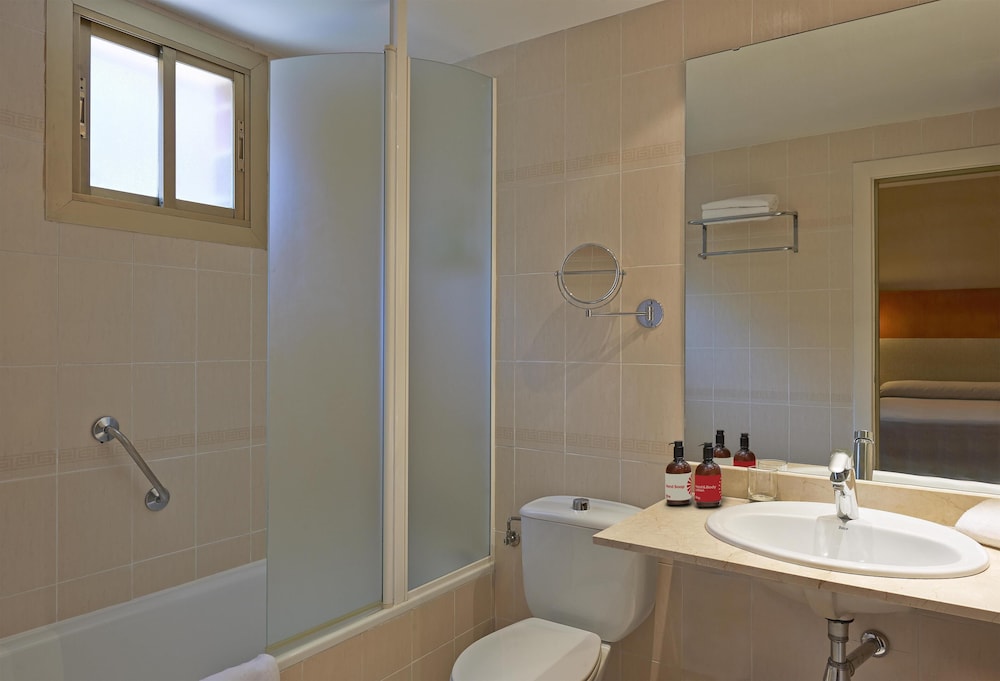 iStay by NH Zaragoza Sport Hotel 45/47