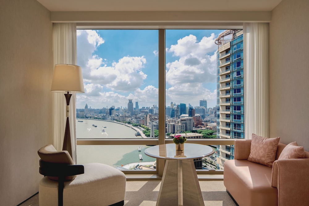 Hyatt On the Bund Hotel 29/49