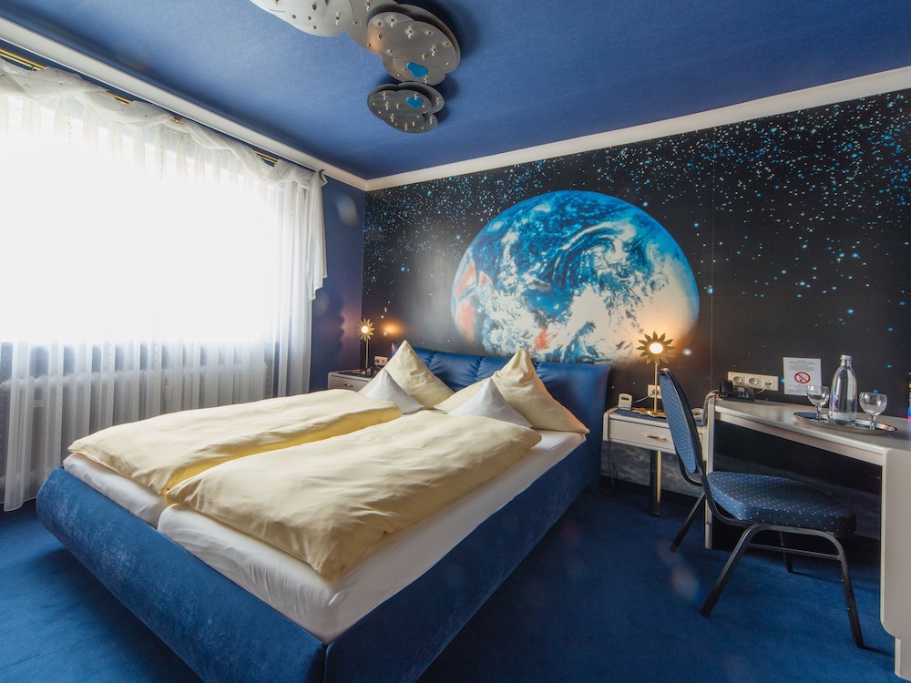 Ambient Hotel Am Europakanal 18/50
