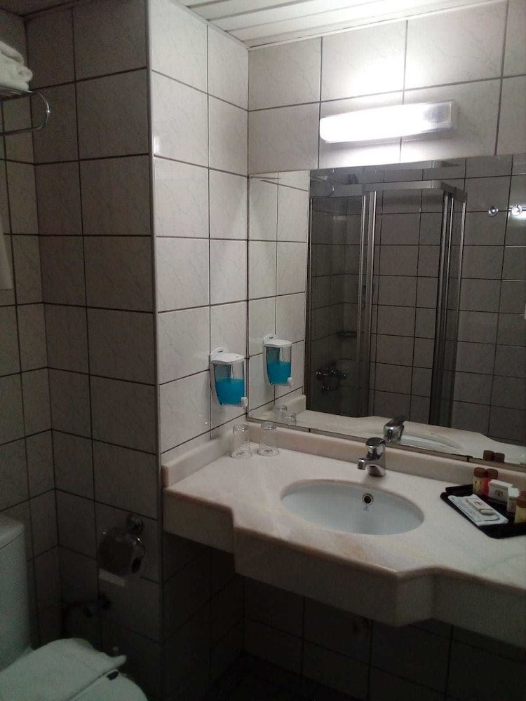 Selcukhan Hotel 67/67
