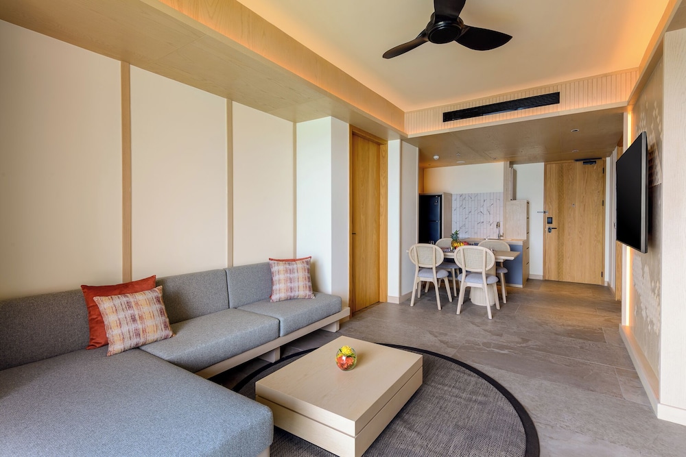 Katamaran Hotel and Resort Komodo 15/37