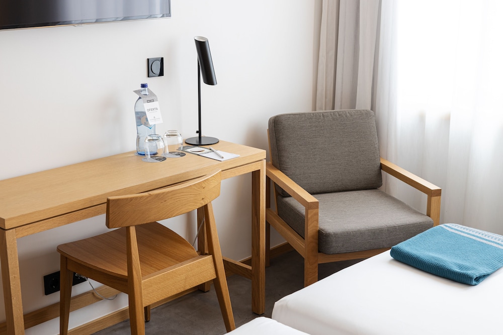 Evora Olive Hotel 36/48
