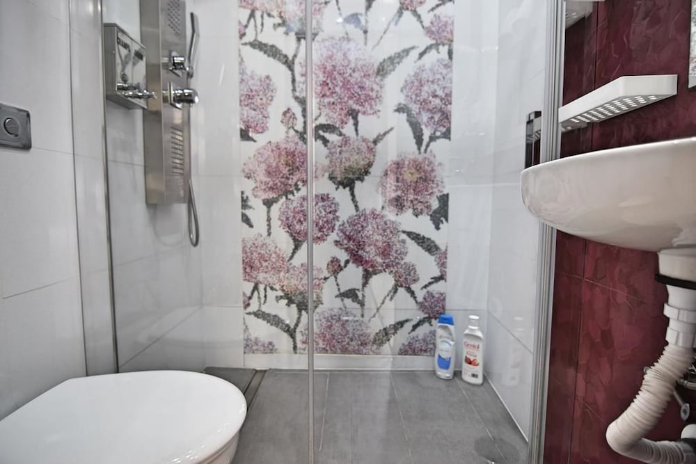 Apartamentos Marques de la Merced 39/45