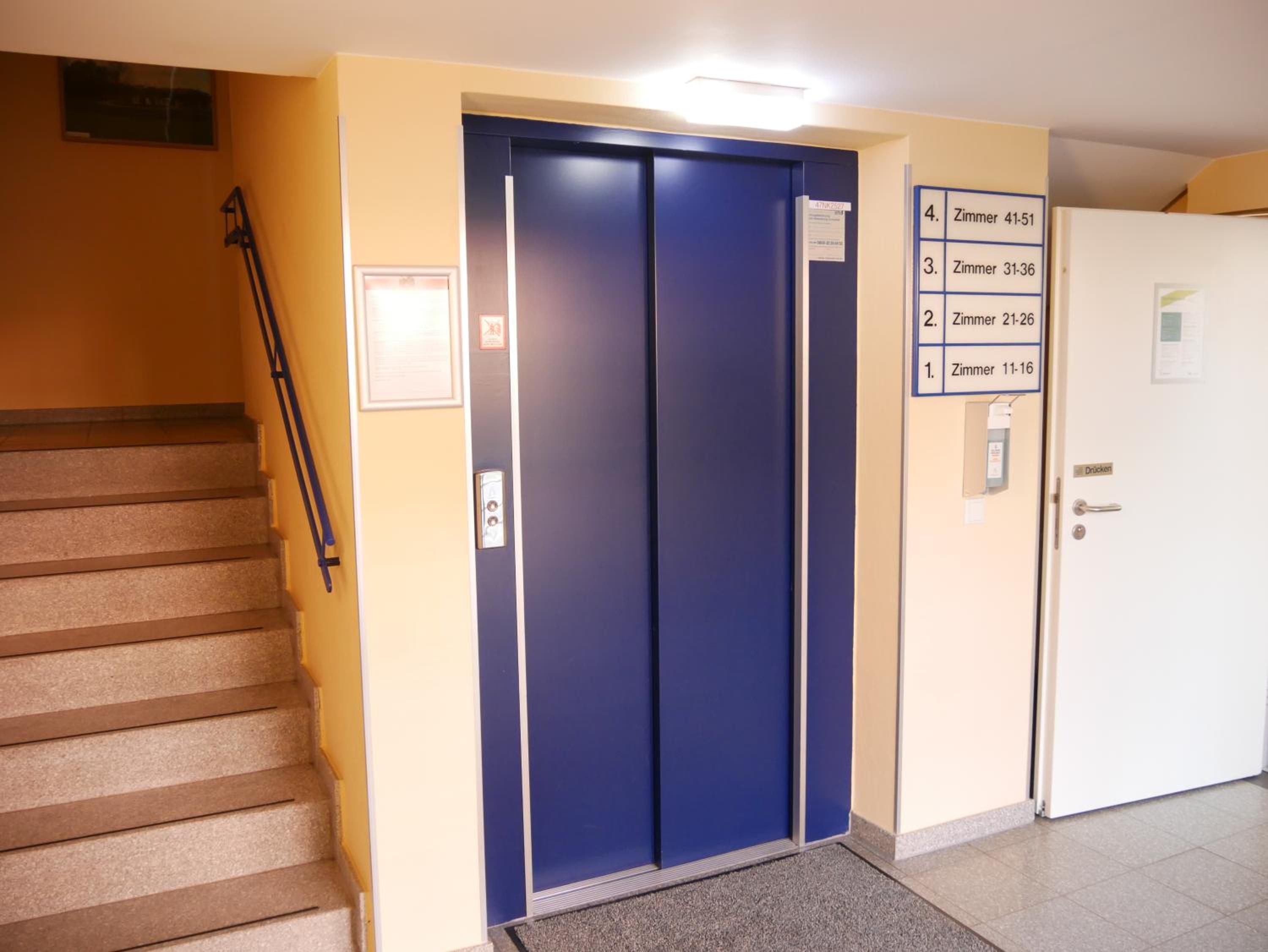 Parkhotel Marzahn 28/50