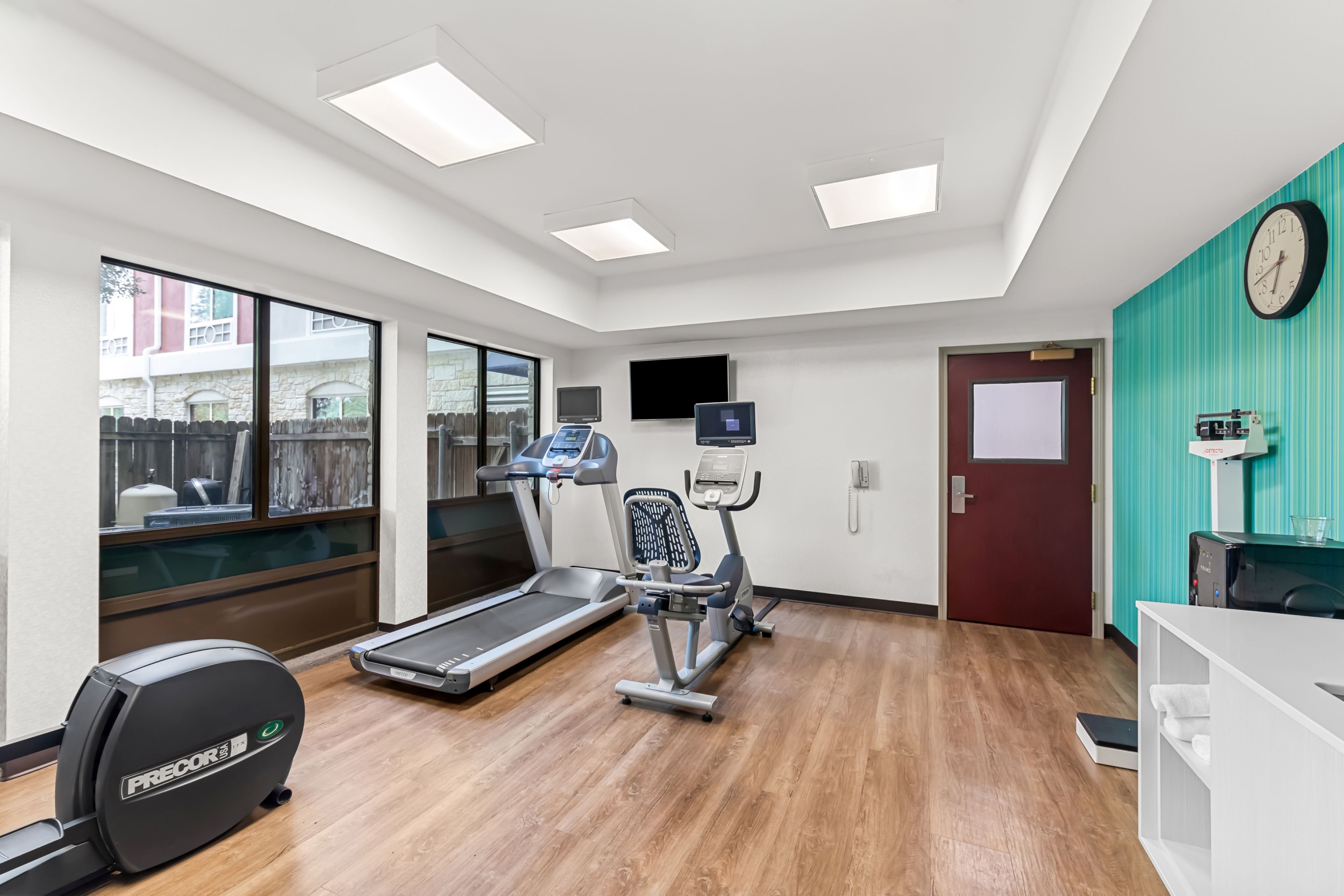 Holiday Inn Express & Suites Austin SW - Sunset Valley, an IHG Hotel 29/50