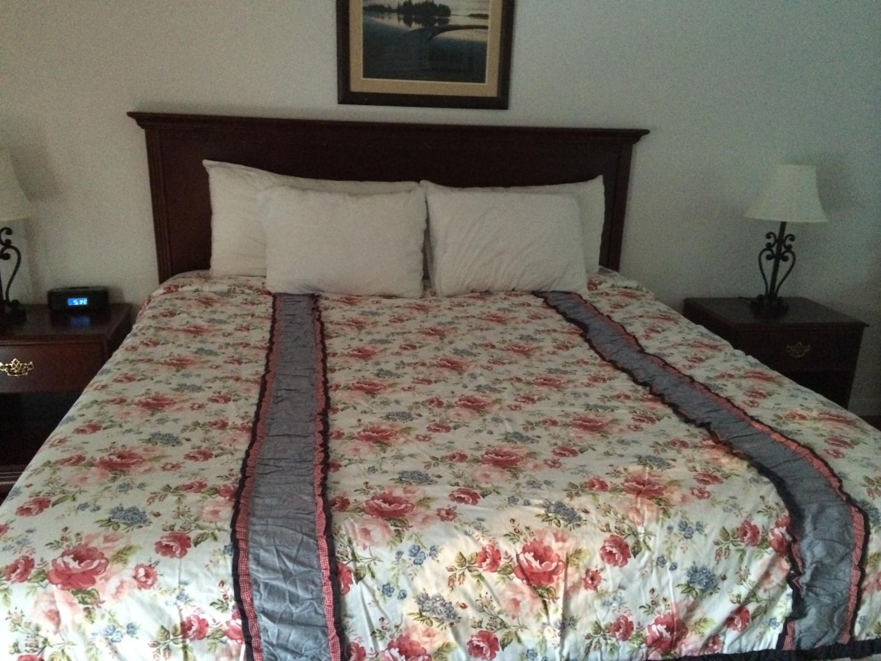 Lodge at Kennebunk 17/25