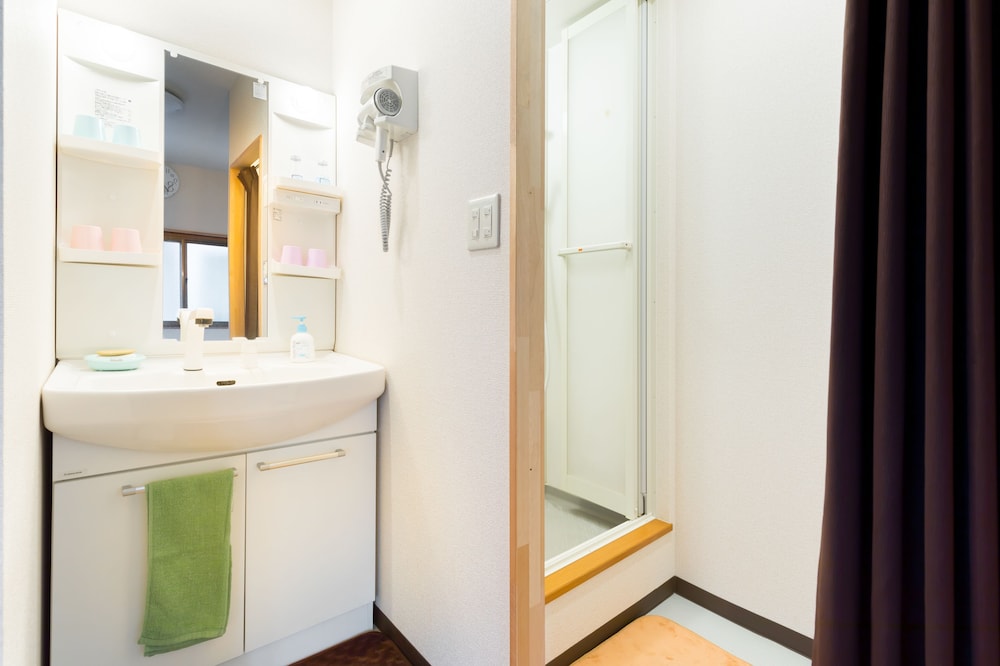 A&Z Guest House 34/39