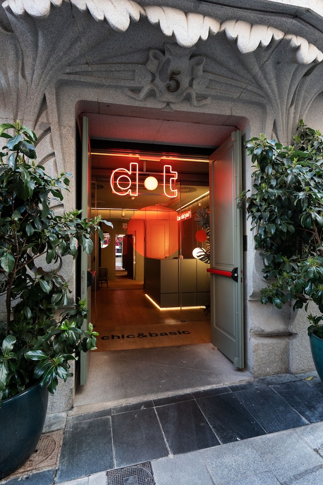 Chic&basic Dot Hotel 6/42