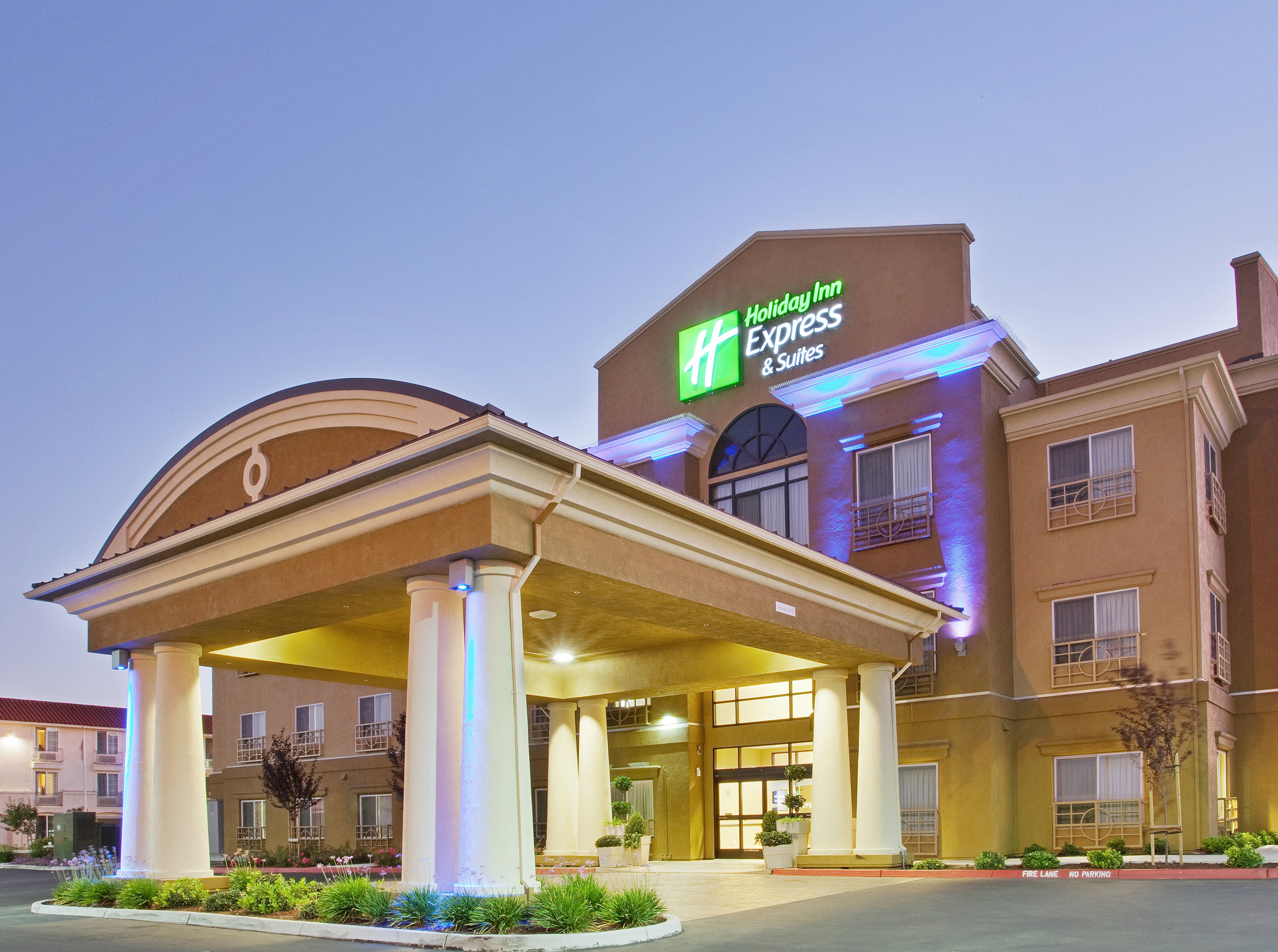 Holiday Inn Express Hotel Suites Salinas 2/69