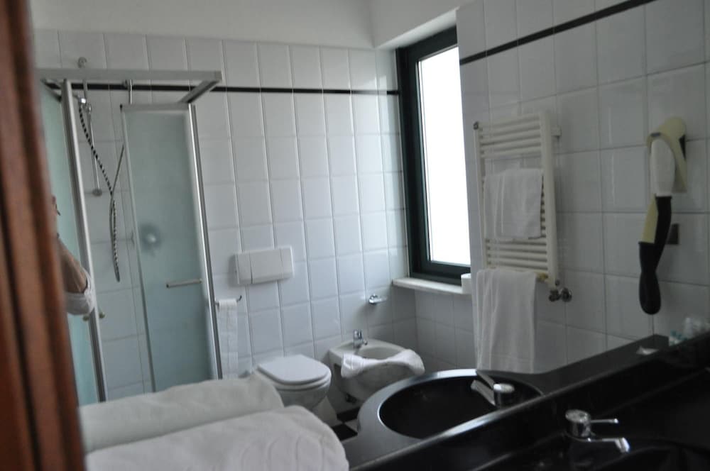 Hotel Cinzia 46/50