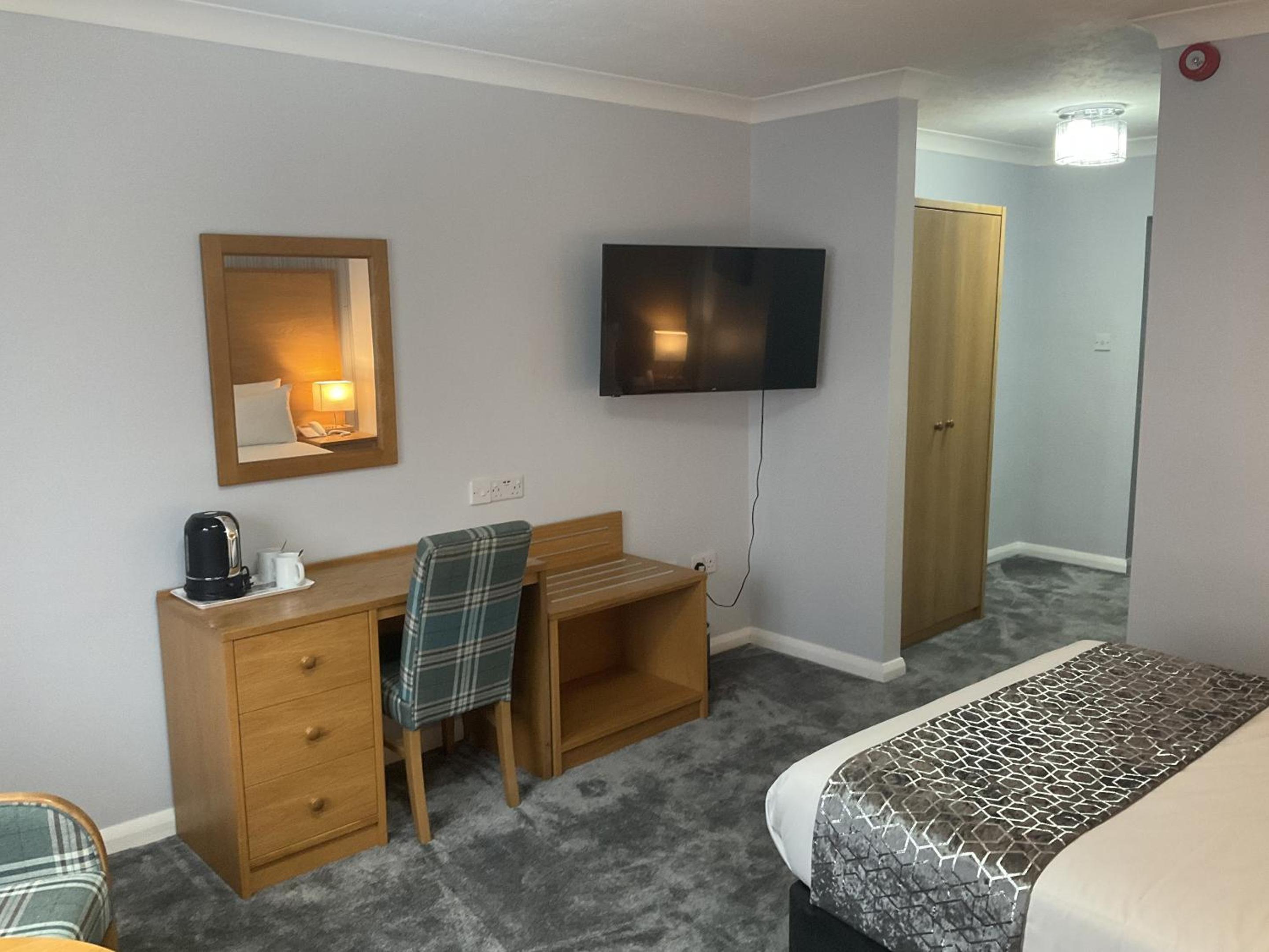 Dolphin Hotel Cambridge 20/50