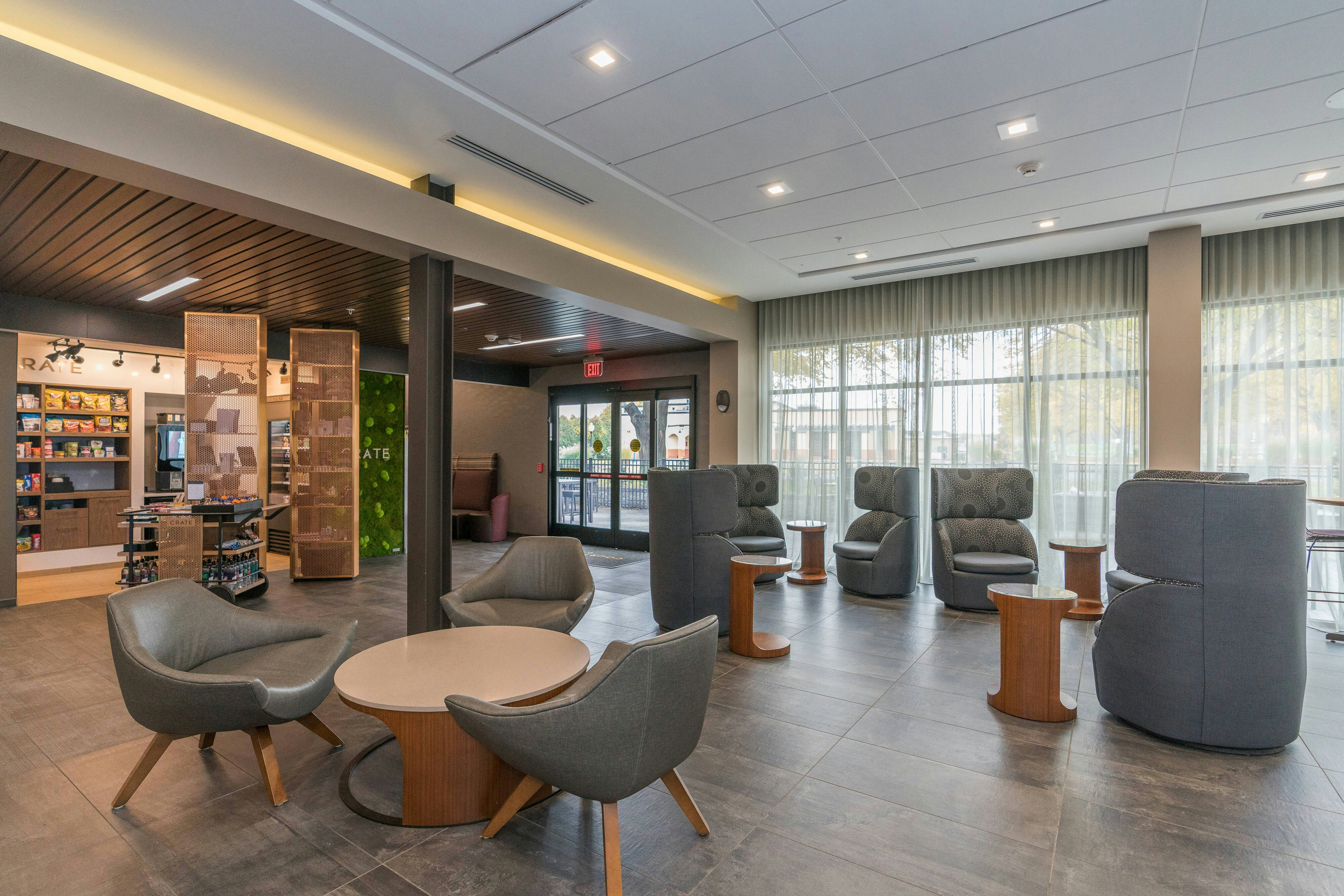 Courtyard By Marriott West Springfield 22/45