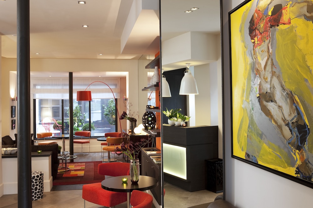 Hotel Marais Bastille 40/49