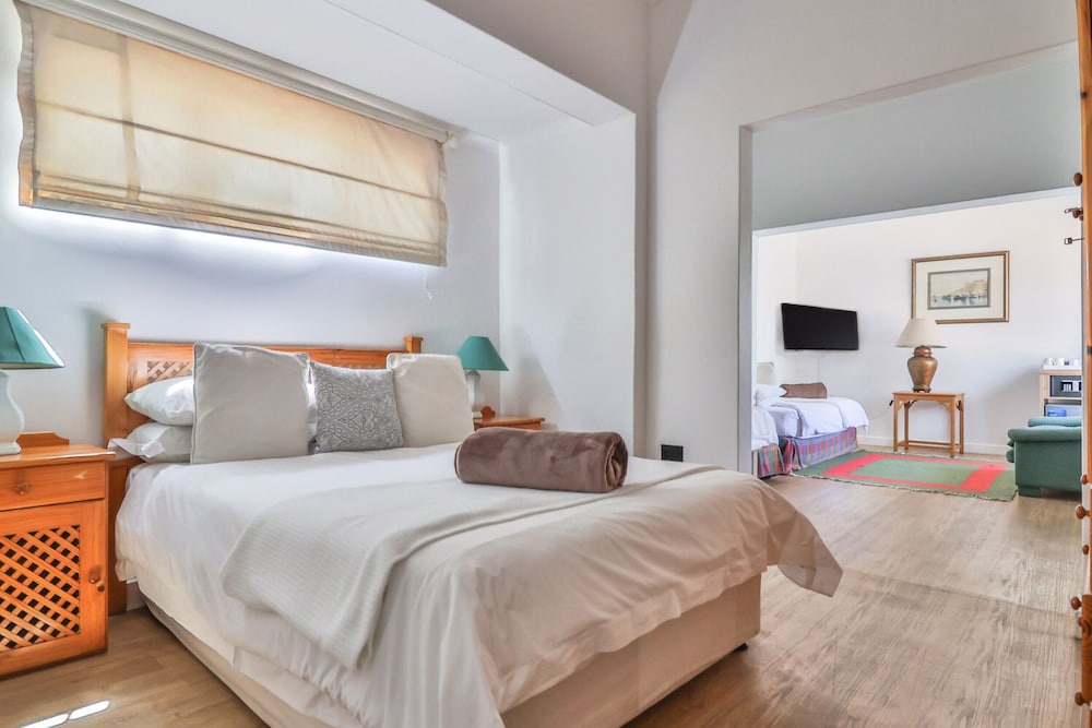 Sandbaai Country House 11/50