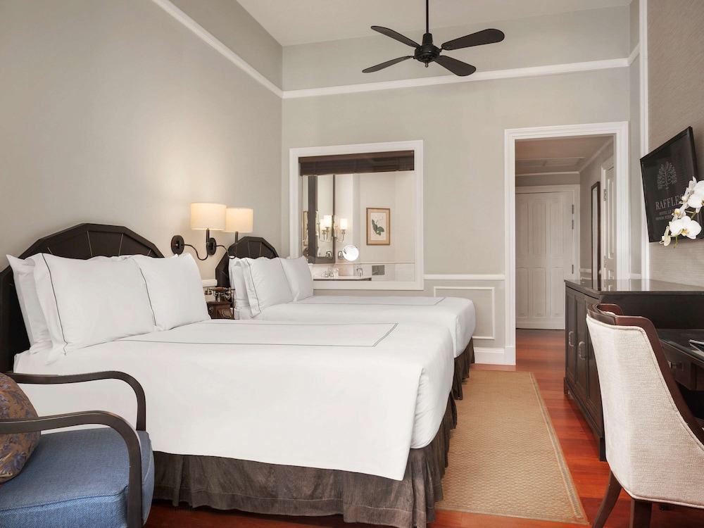 State, King Bed، Raffles Hotel Le Royal 4/10