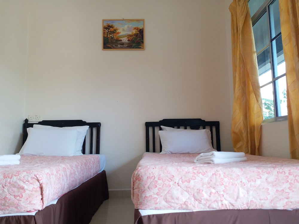 Idaman Guesthouse 10/23