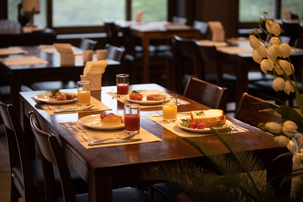 Dukgu Oncheon Resort Hotel 50/50