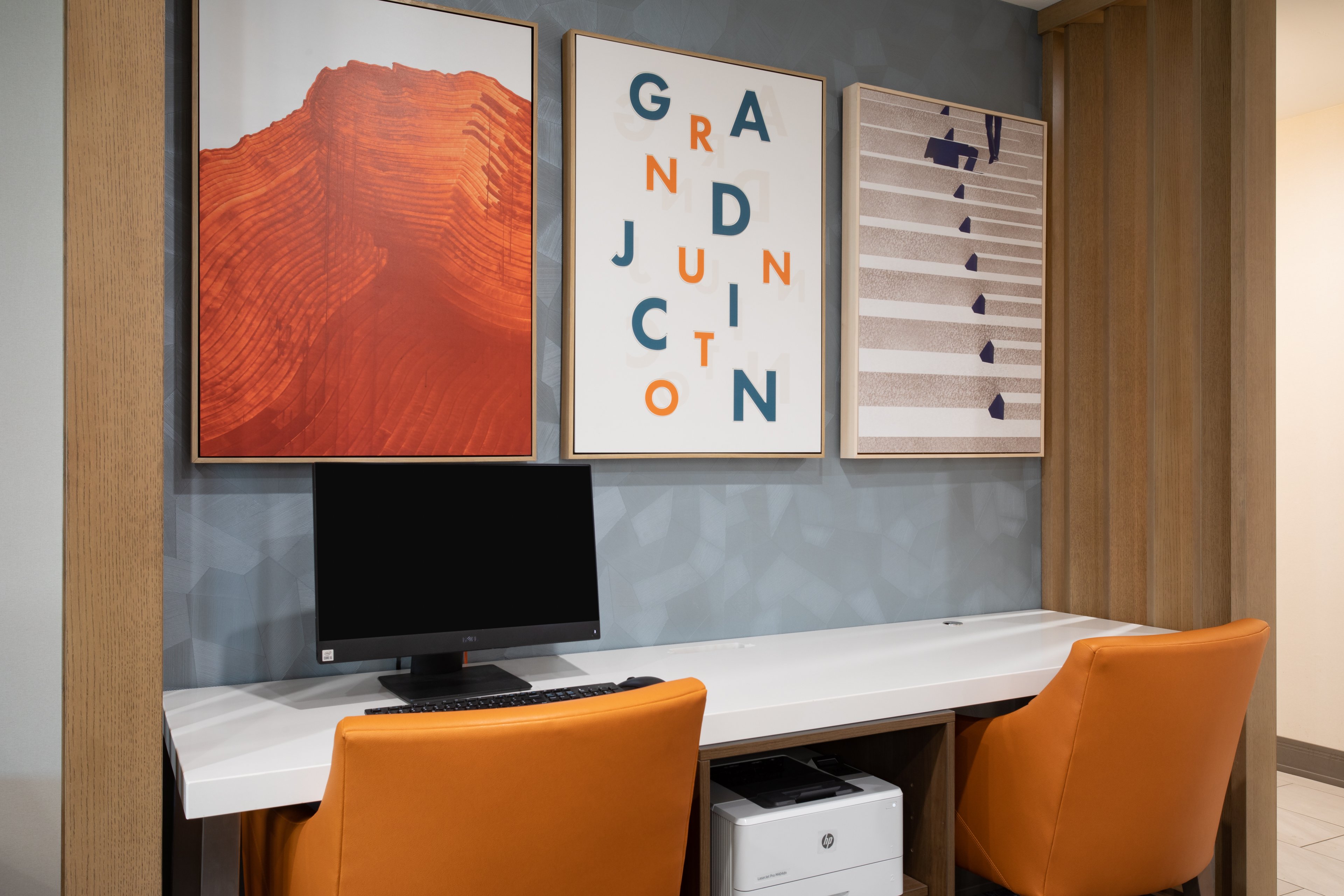 Holiday Inn Express Hotel Suites Grand Junction 78/96