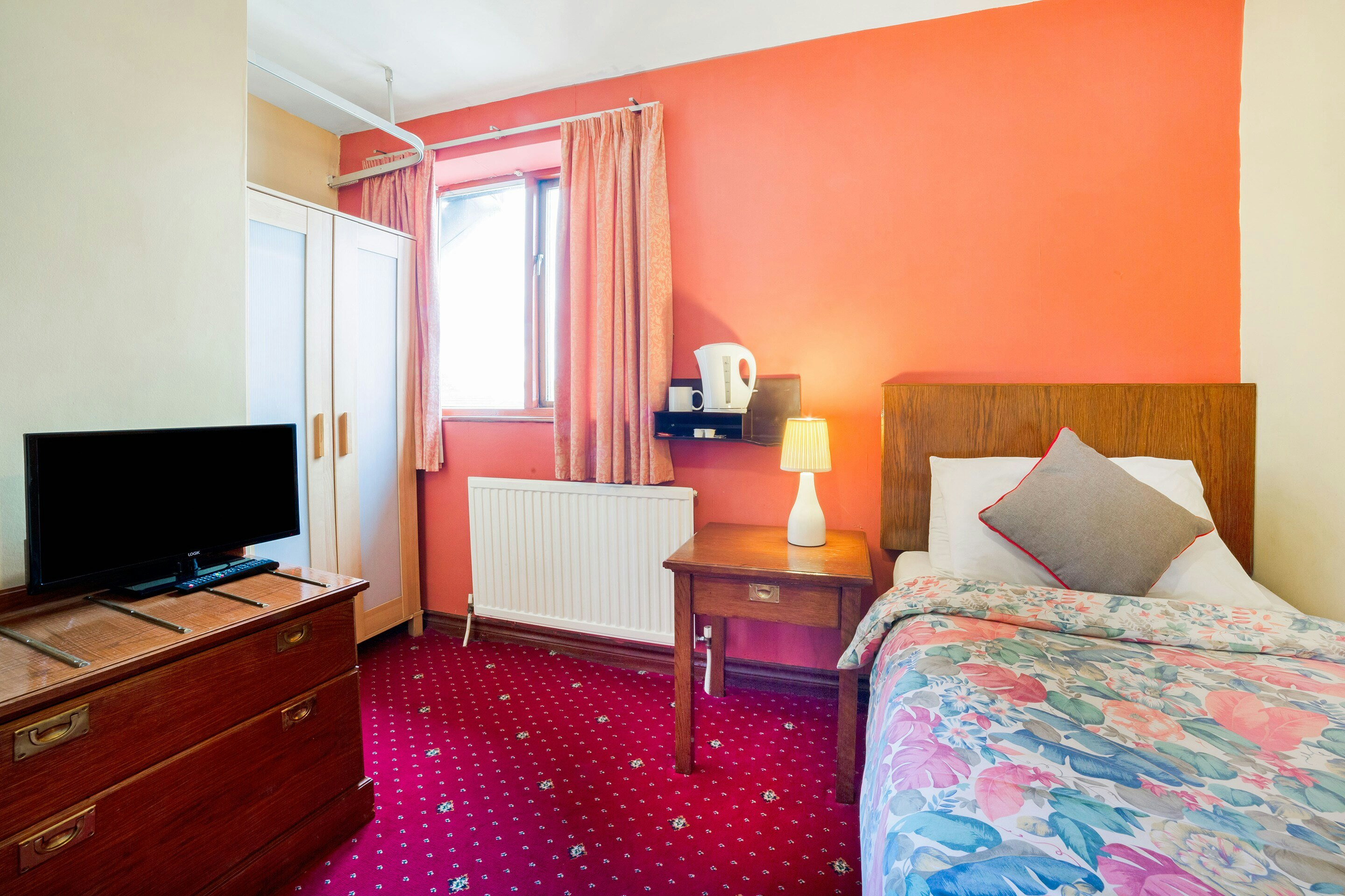 OYO Hotel San Antonio Lackland Air Force Base West 32/44