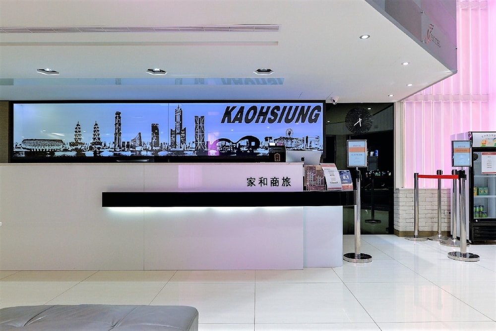 J Hotel 5/60
