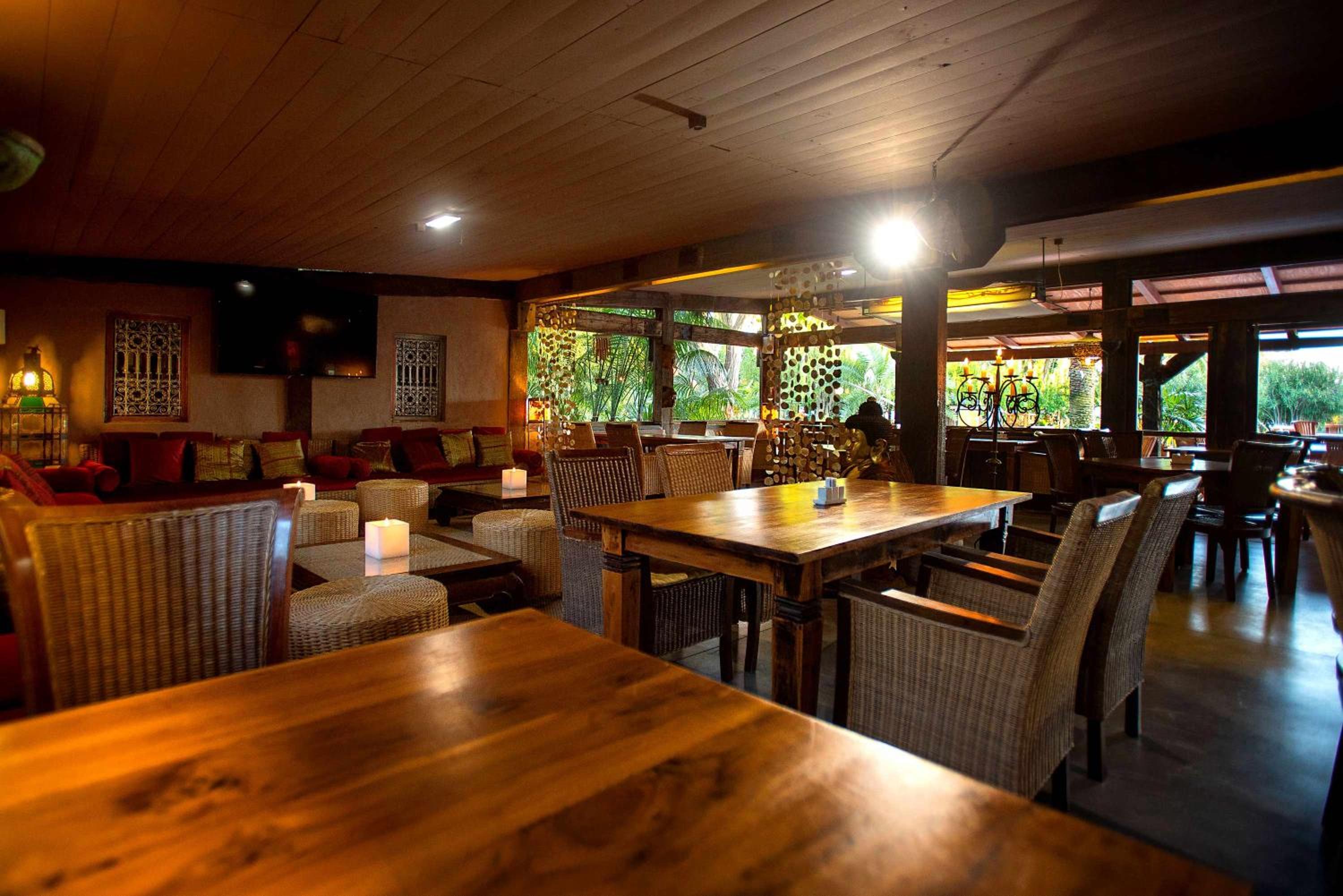 Chillout Hotel Tres Mares 32/50