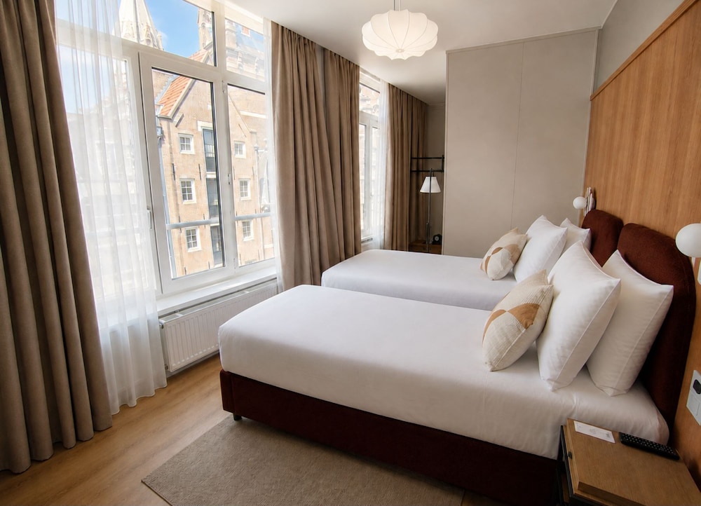France Hotel Amsterdam 16/50