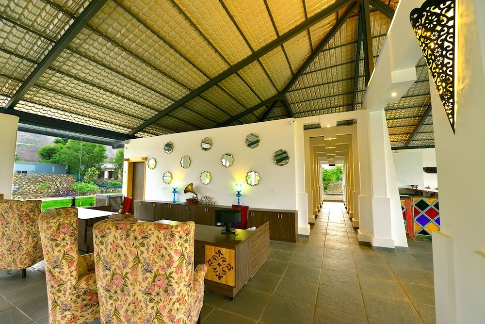 Tatsaraasa Resort and Spa Udaipur 4/40
