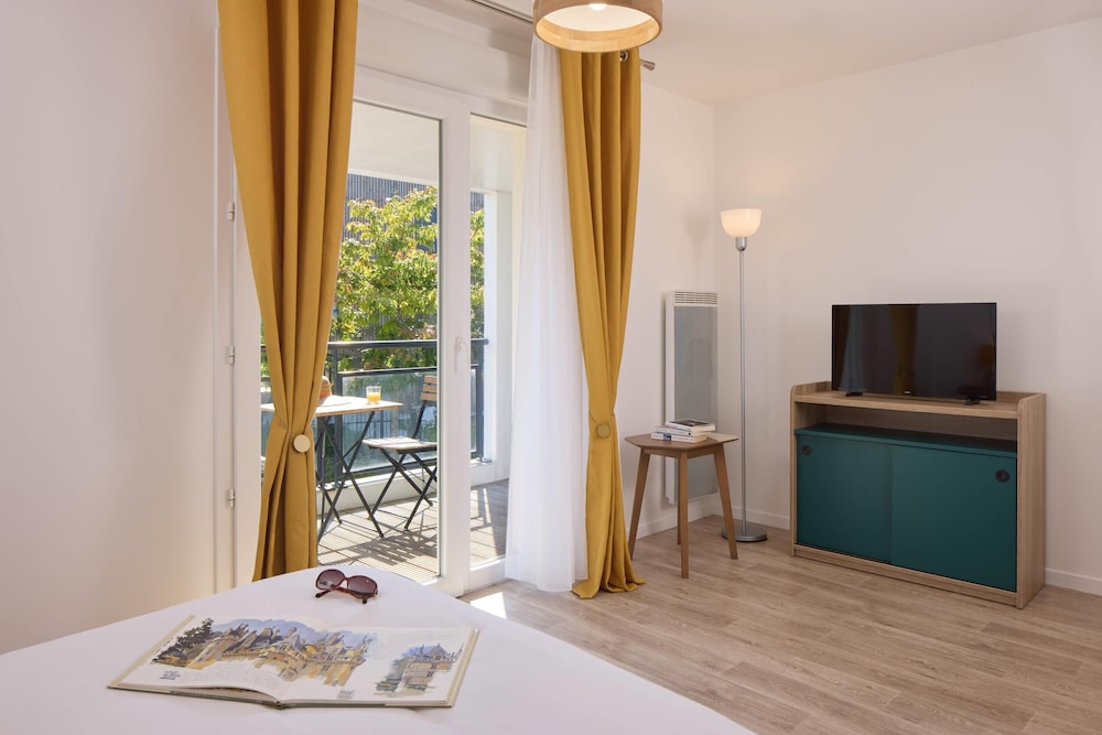 Quality Aparthotel Orleans Sud Zenith 23/24