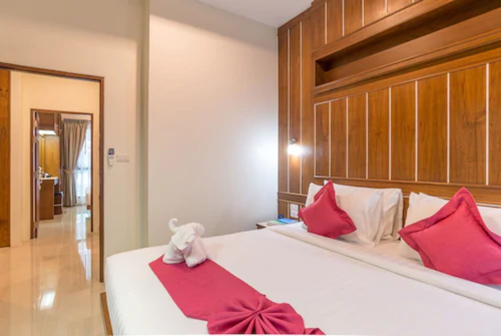 2 BEDROOMS, VILLA, POOL VIEW