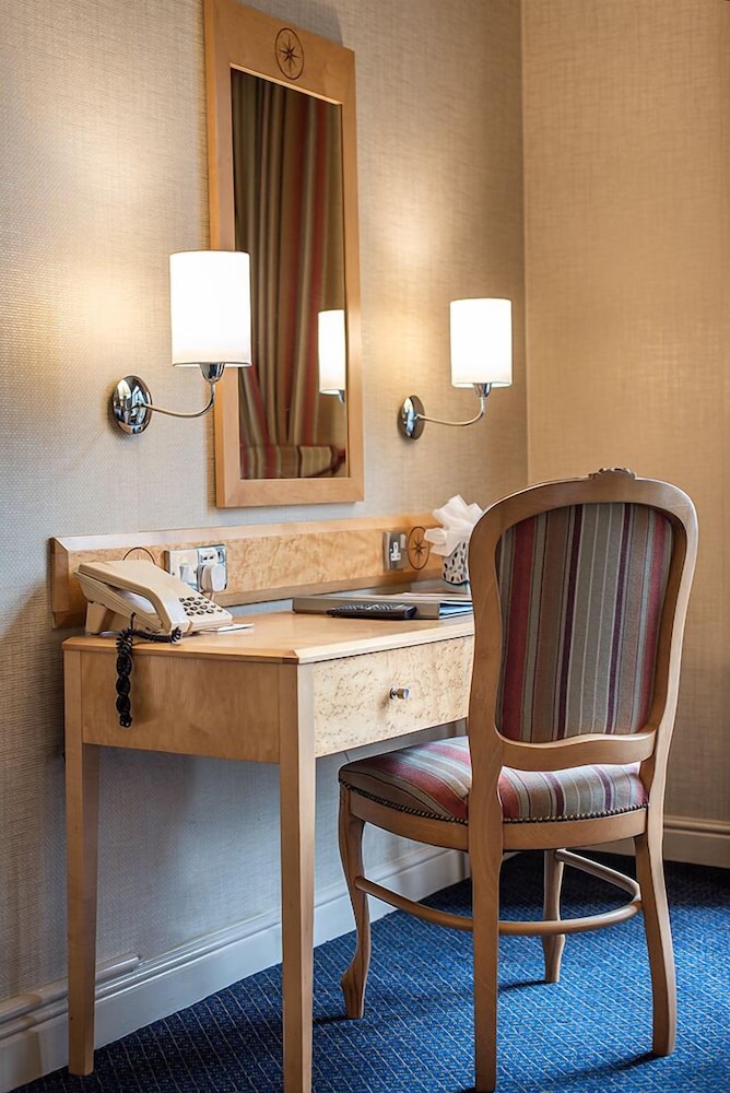 The Parsonage Hotel Spa 52/71