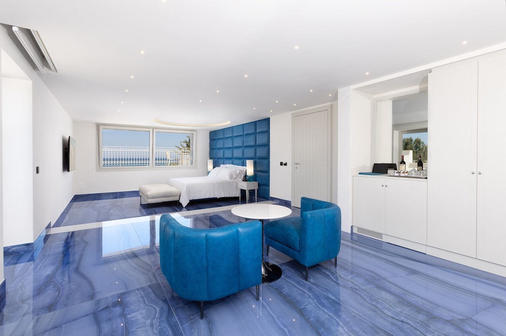 Grotta Palazzese Beach Hotel 39/61