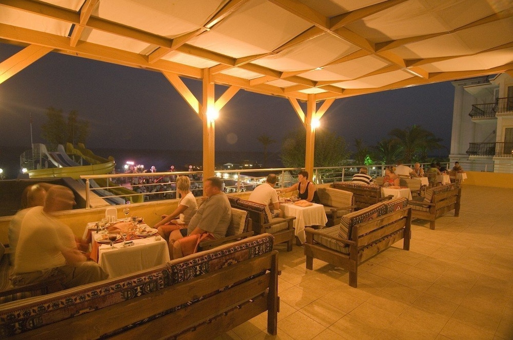 Club Hotel Sunbel 23/49