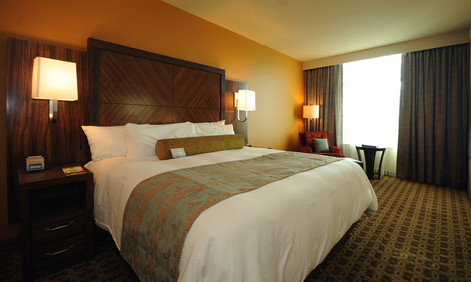 Apache Casino Hotel 23/70