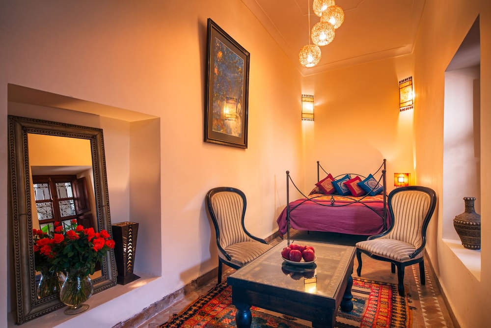 Riad Darhani 14/28