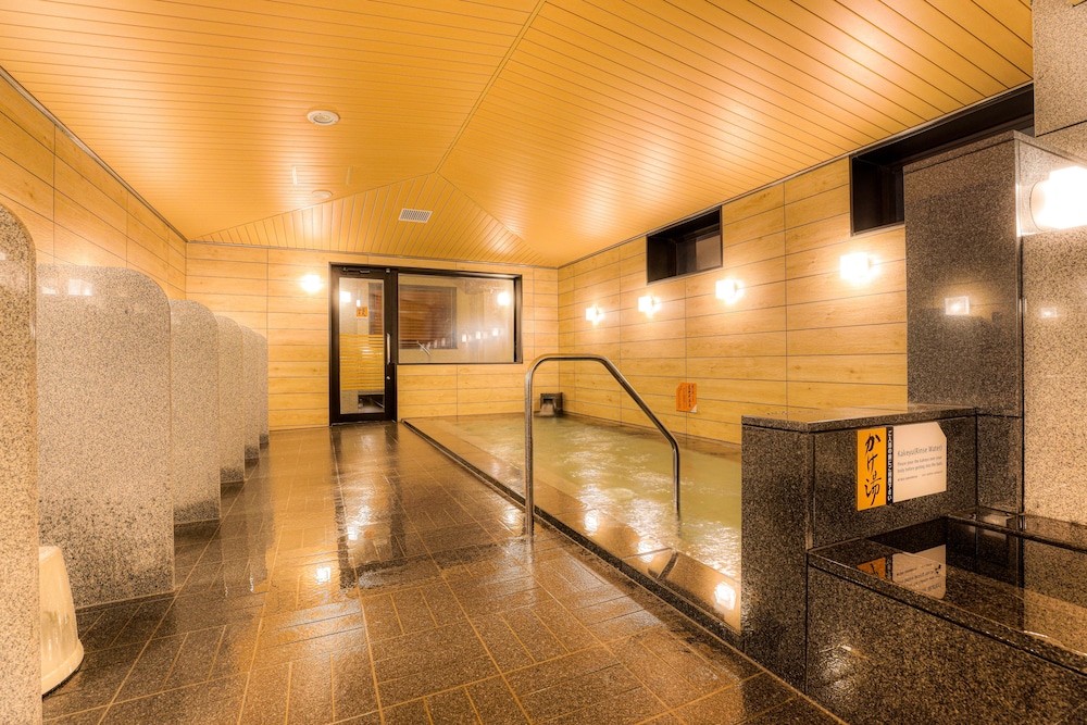 APA Hotel Takaoka Ekimae 30/50