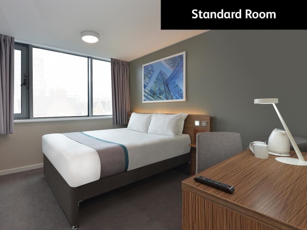 Travelodge London Waterloo Hotel 12/34