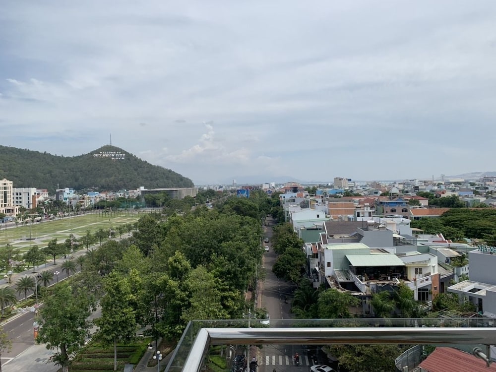 Green Park Hotel Quy Nhon 32/50