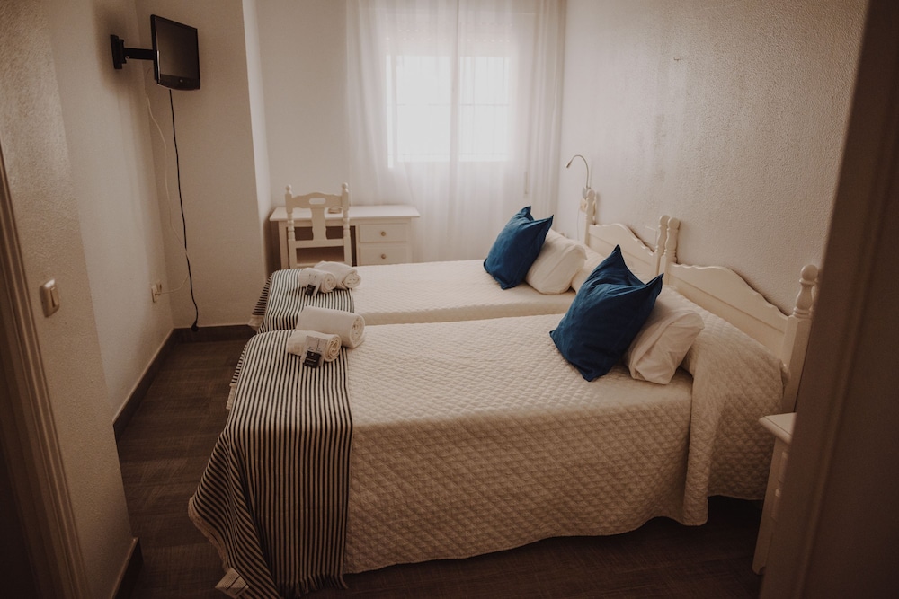 Hotel Nuro 38/67