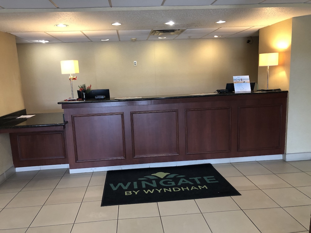 Wingate by Wyndham Ashland 2/24