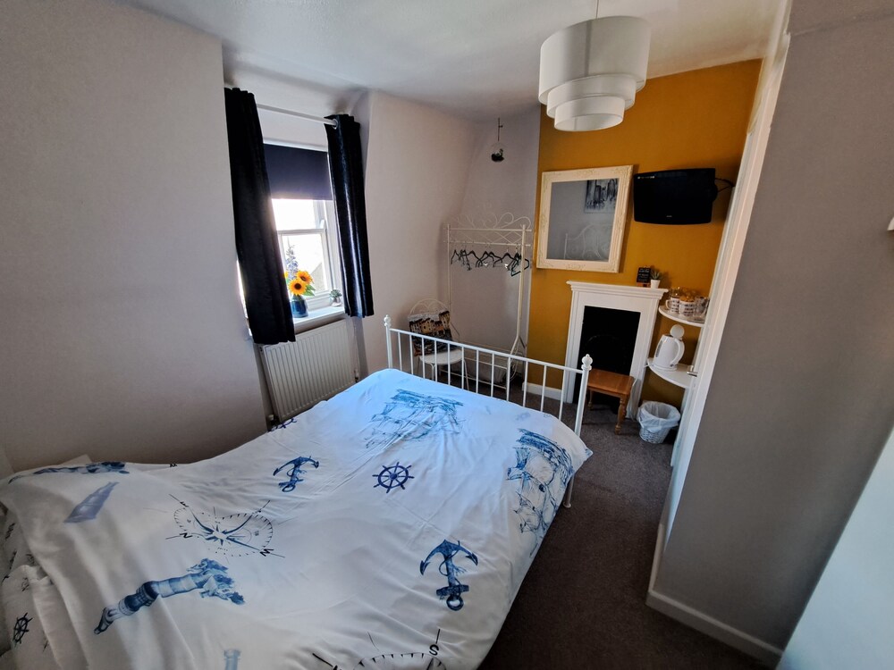 Lyndale Guest House 15/50