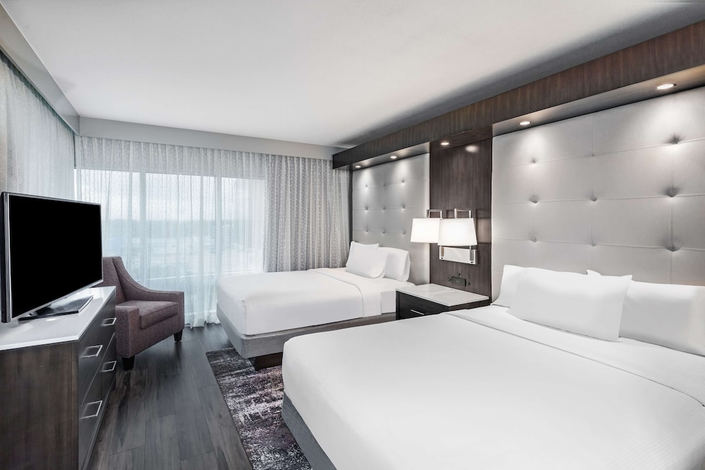 Embassy Suites by Hilton Houston Energy Corridor 13/63