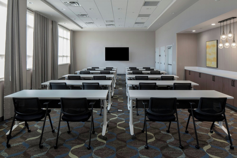 Residence Inn By Marriott Montgomery Downtown 19/23